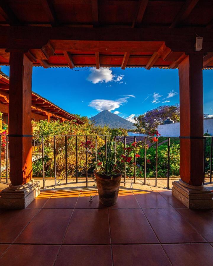 Naif Boutique Hotel Antigua Bagian luar foto