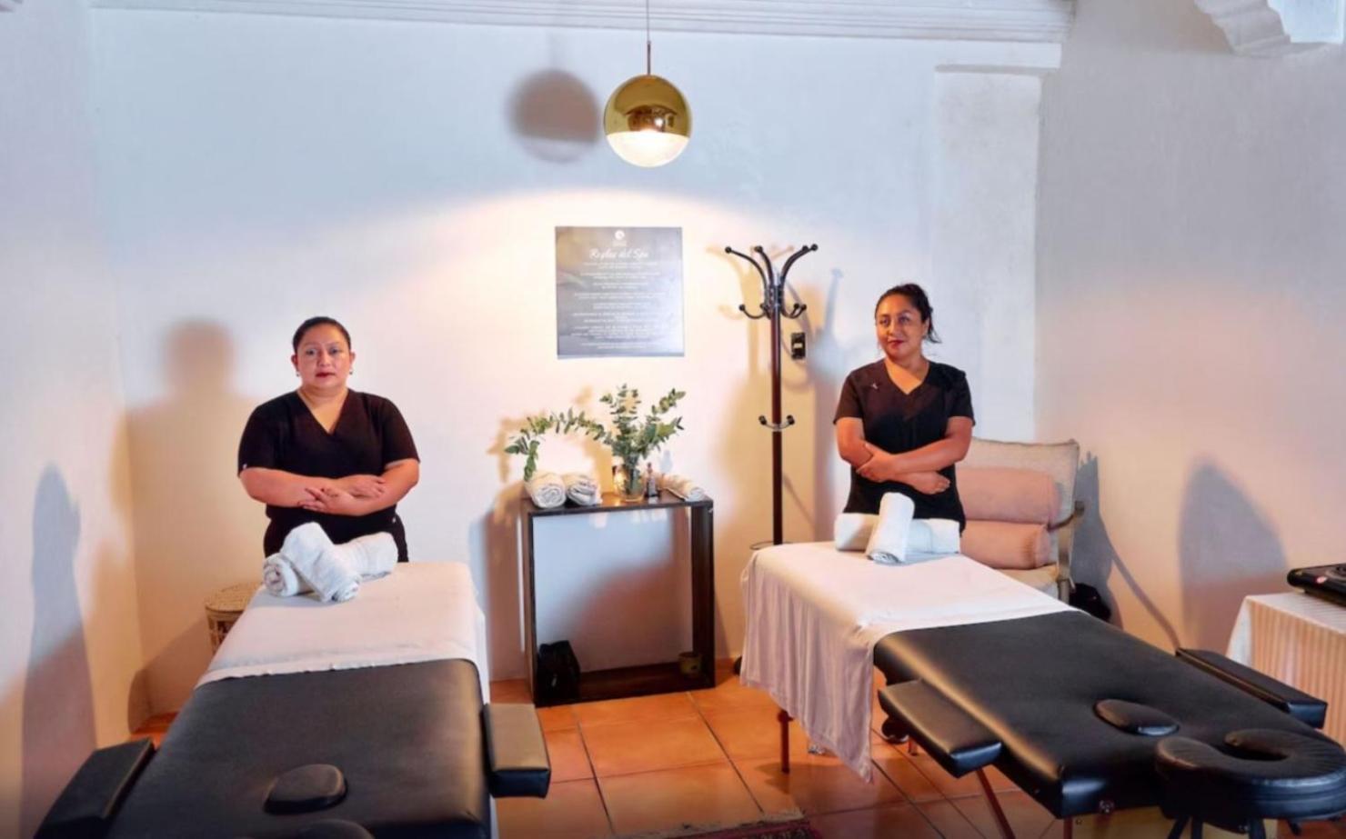 Naif Boutique Hotel Antigua Bagian luar foto