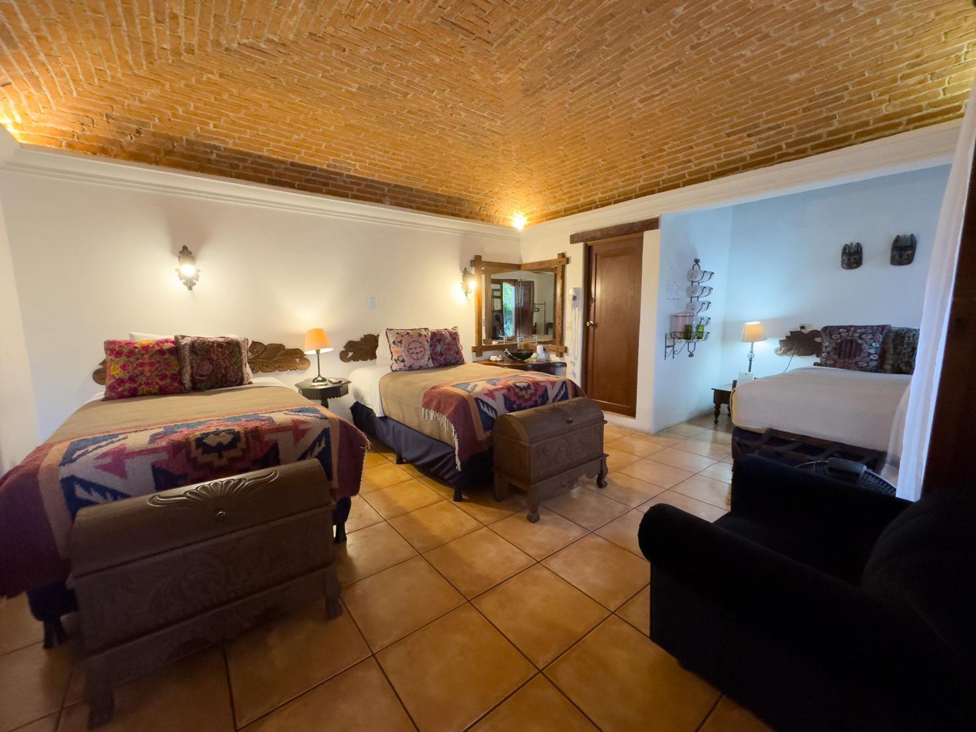 Naif Boutique Hotel Antigua Bagian luar foto