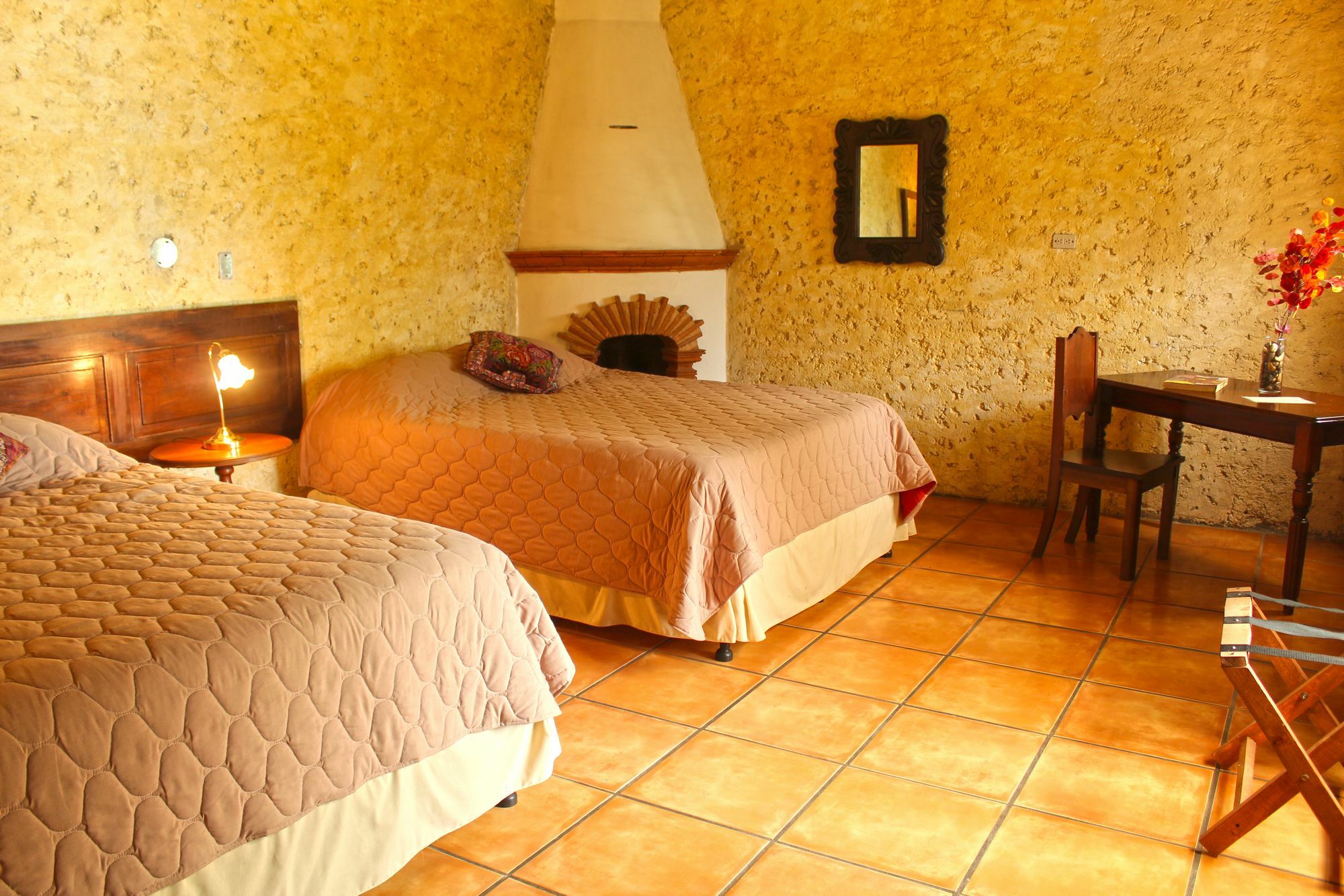 Naif Boutique Hotel Antigua Bagian luar foto
