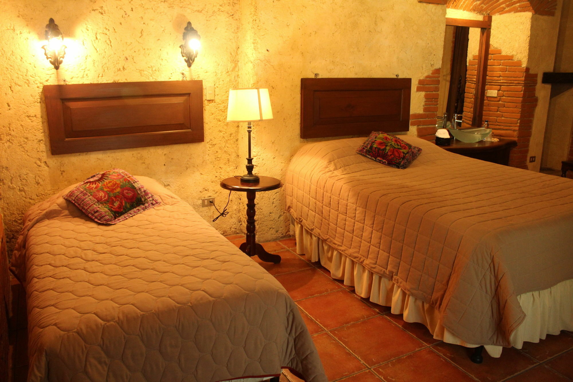 Naif Boutique Hotel Antigua Bagian luar foto